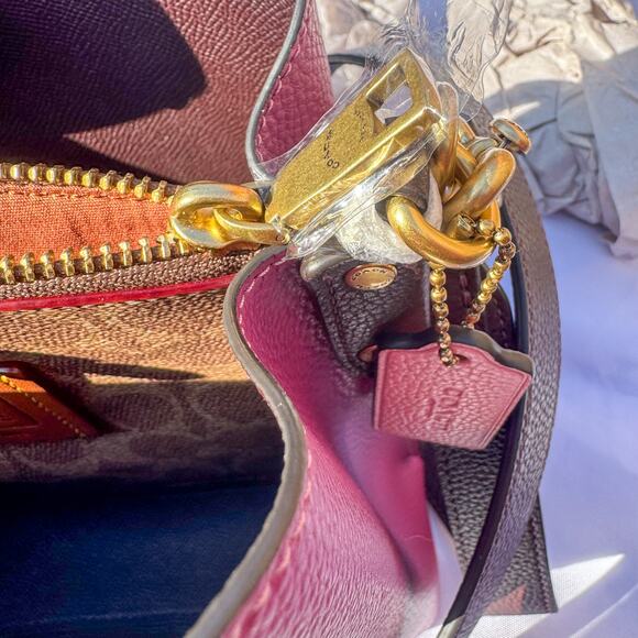 COACH Willow Bucket Bag in Colorblock - Deep Plum Multi Signature Canvas NEW - Picture 5 of 9